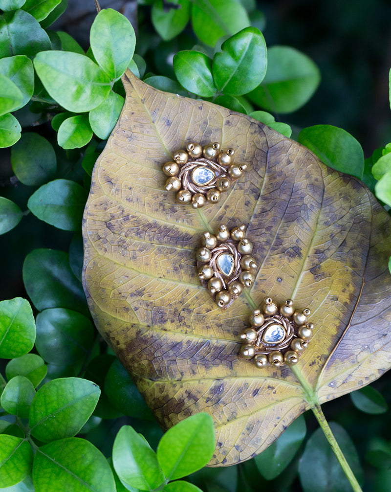 Handmade pearl and kundan patch-Golden
